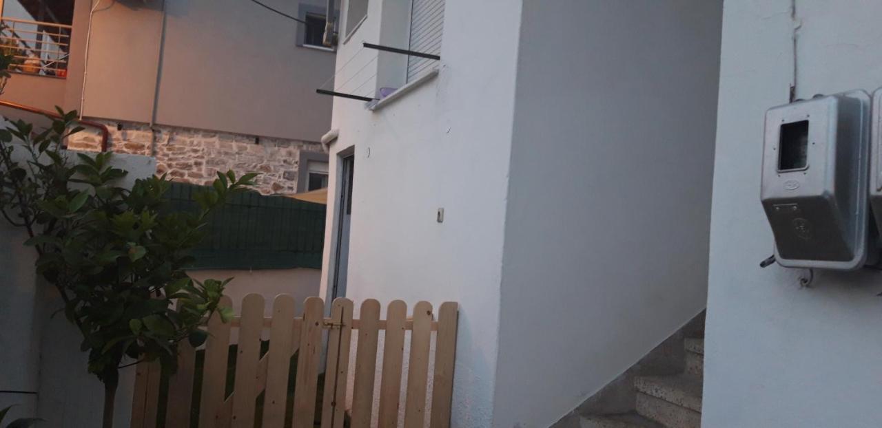 Desire House Apartment Kavala Bagian luar foto